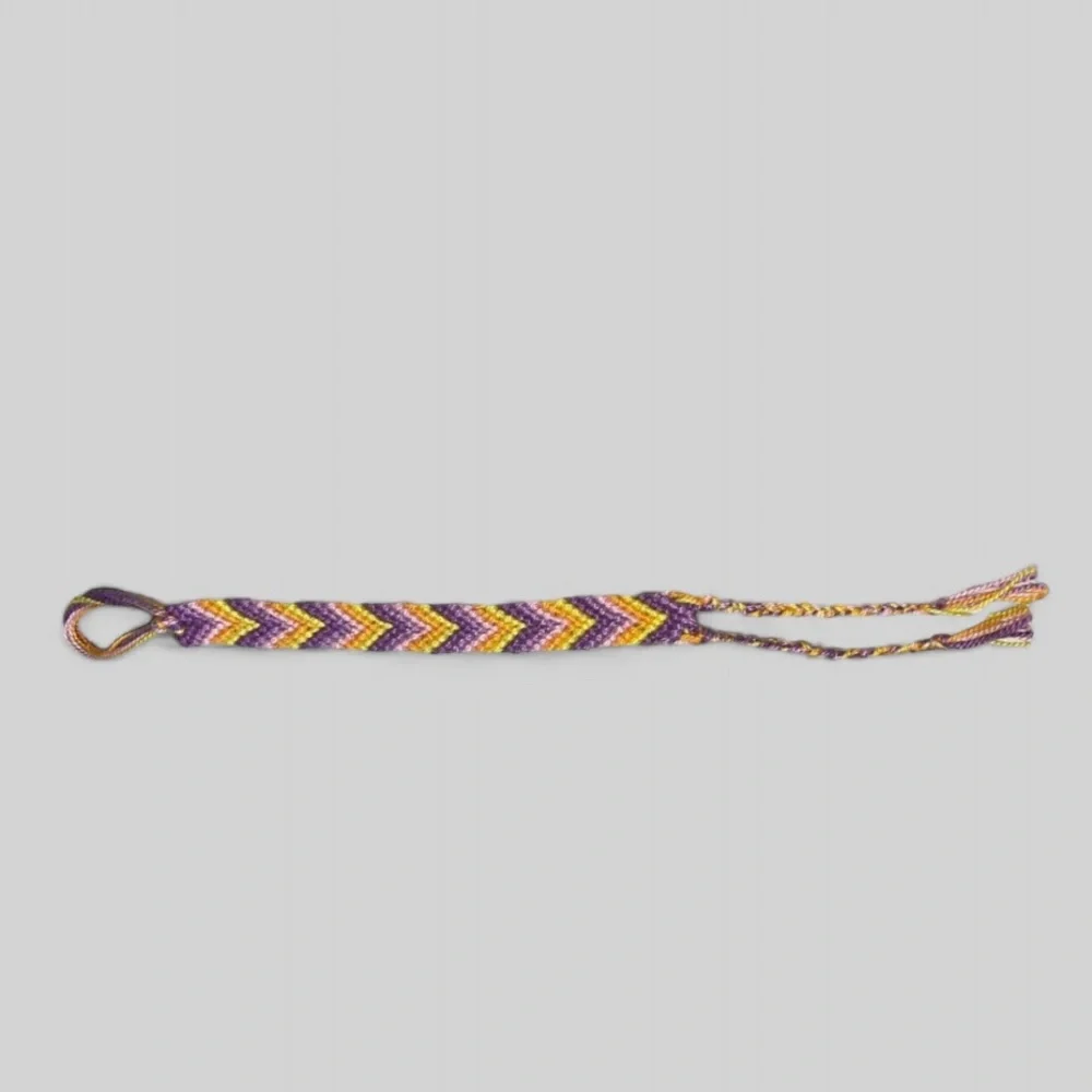 🔸 Prairie Chevron Handwoven Friendship Bracelet - Picture 5 of 6